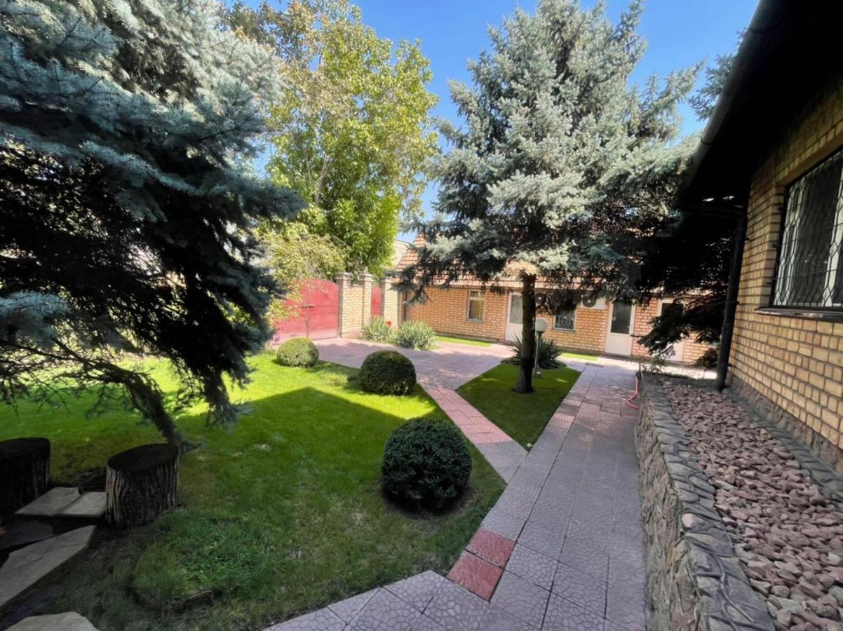 Гостевой дом Шумкар Азия Бишкек Экстерьер фото